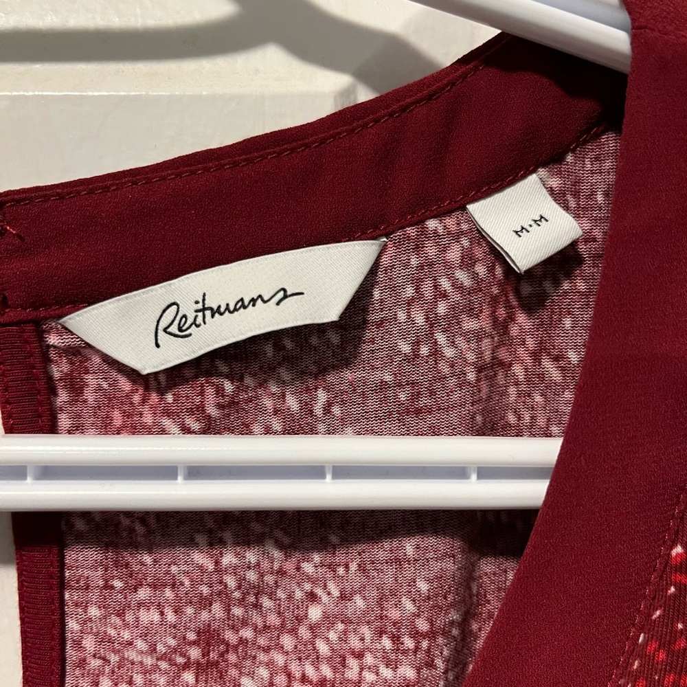 Red blouse - Picture 2 of 3
